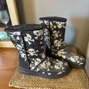 Ugg skull boots